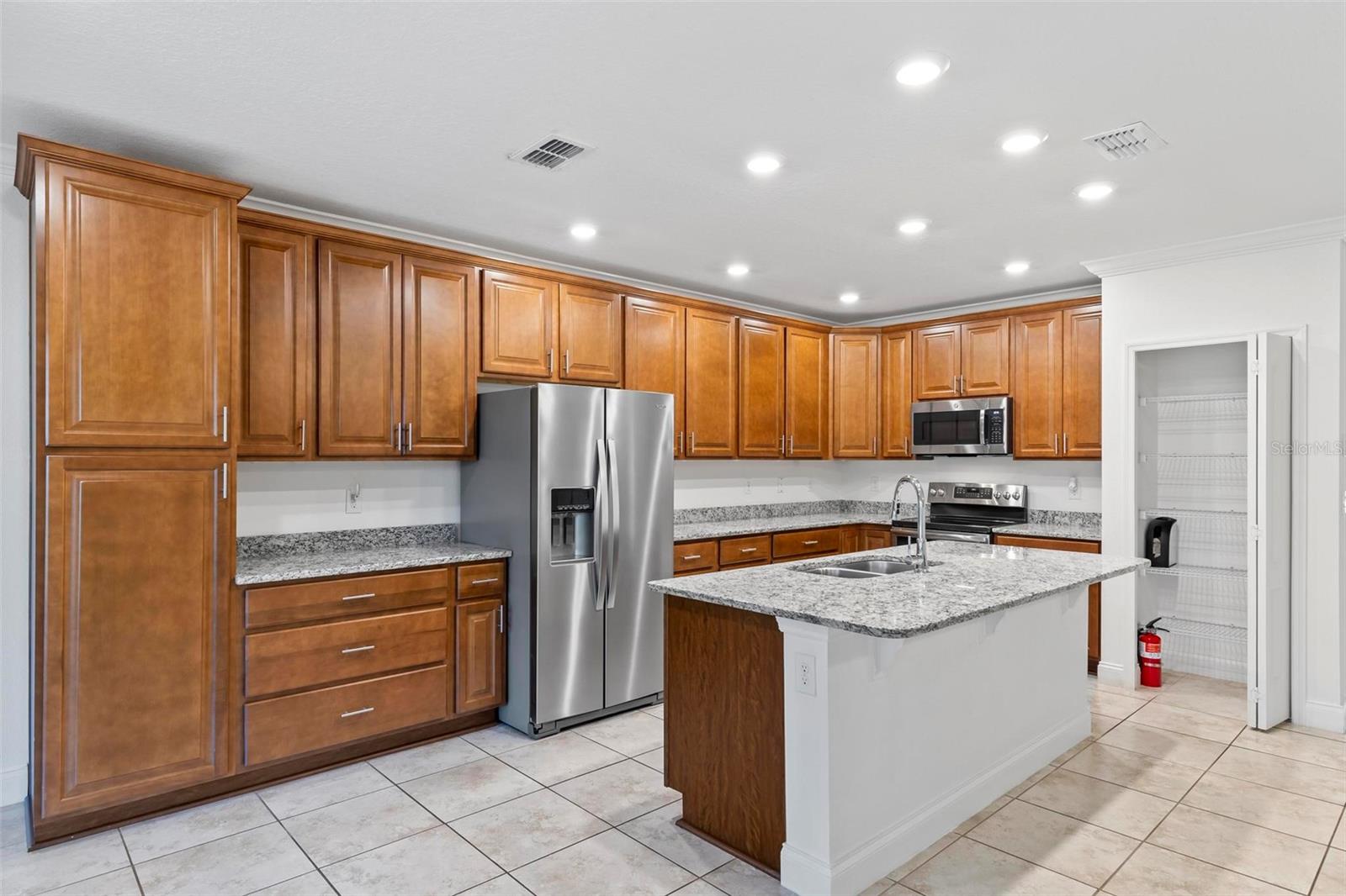 PALM COAST SEC 09 - Residential Lease