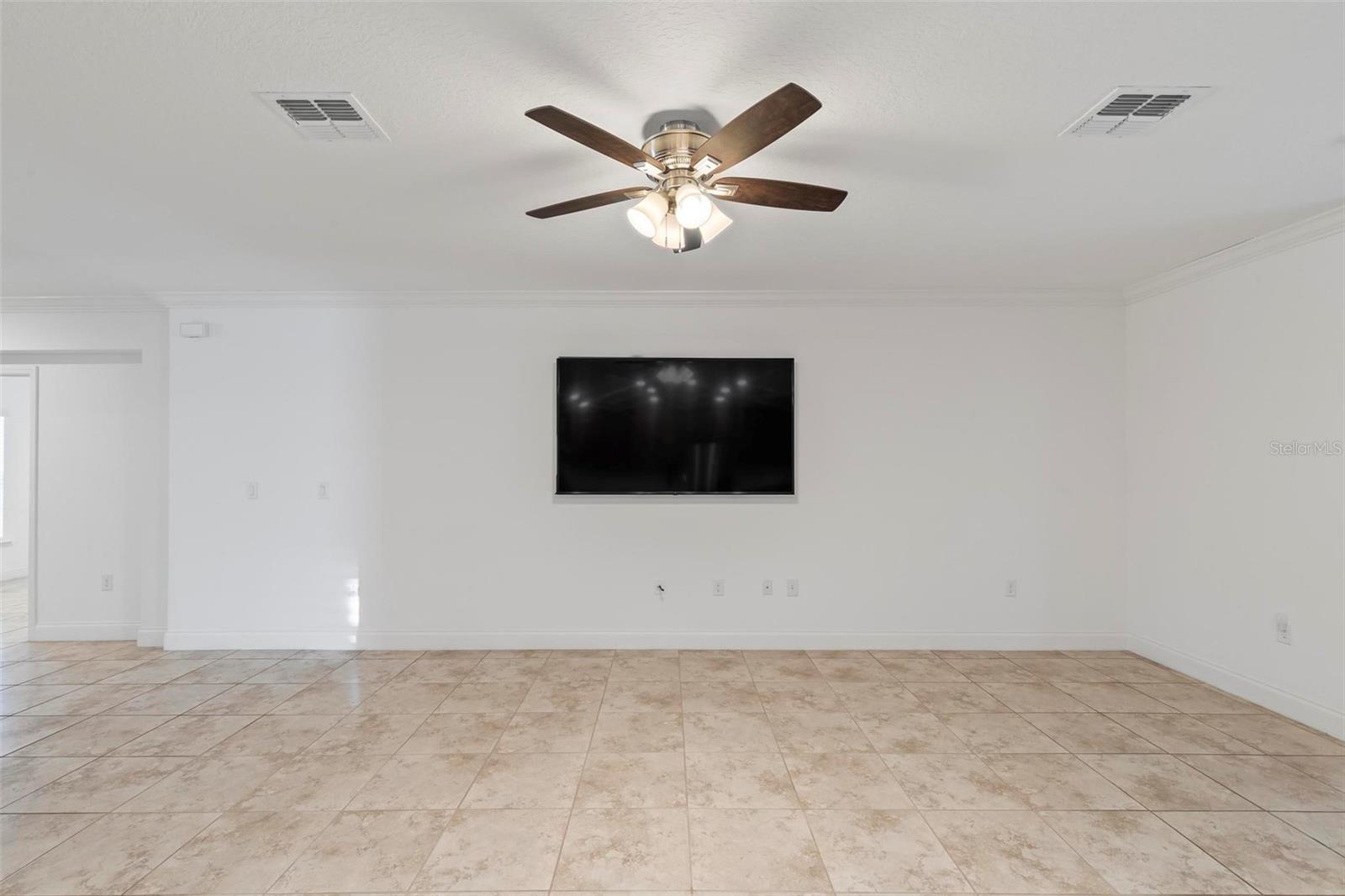 PALM COAST SEC 09 - Residential Lease