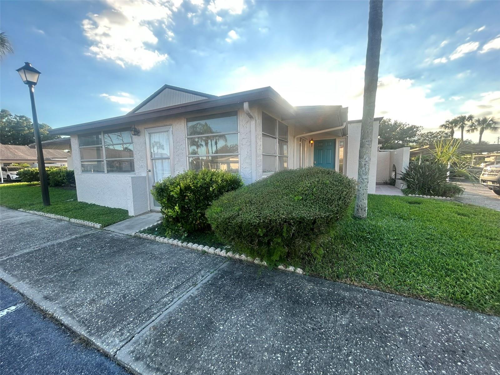 1235 14TH CIRCLE SE 93