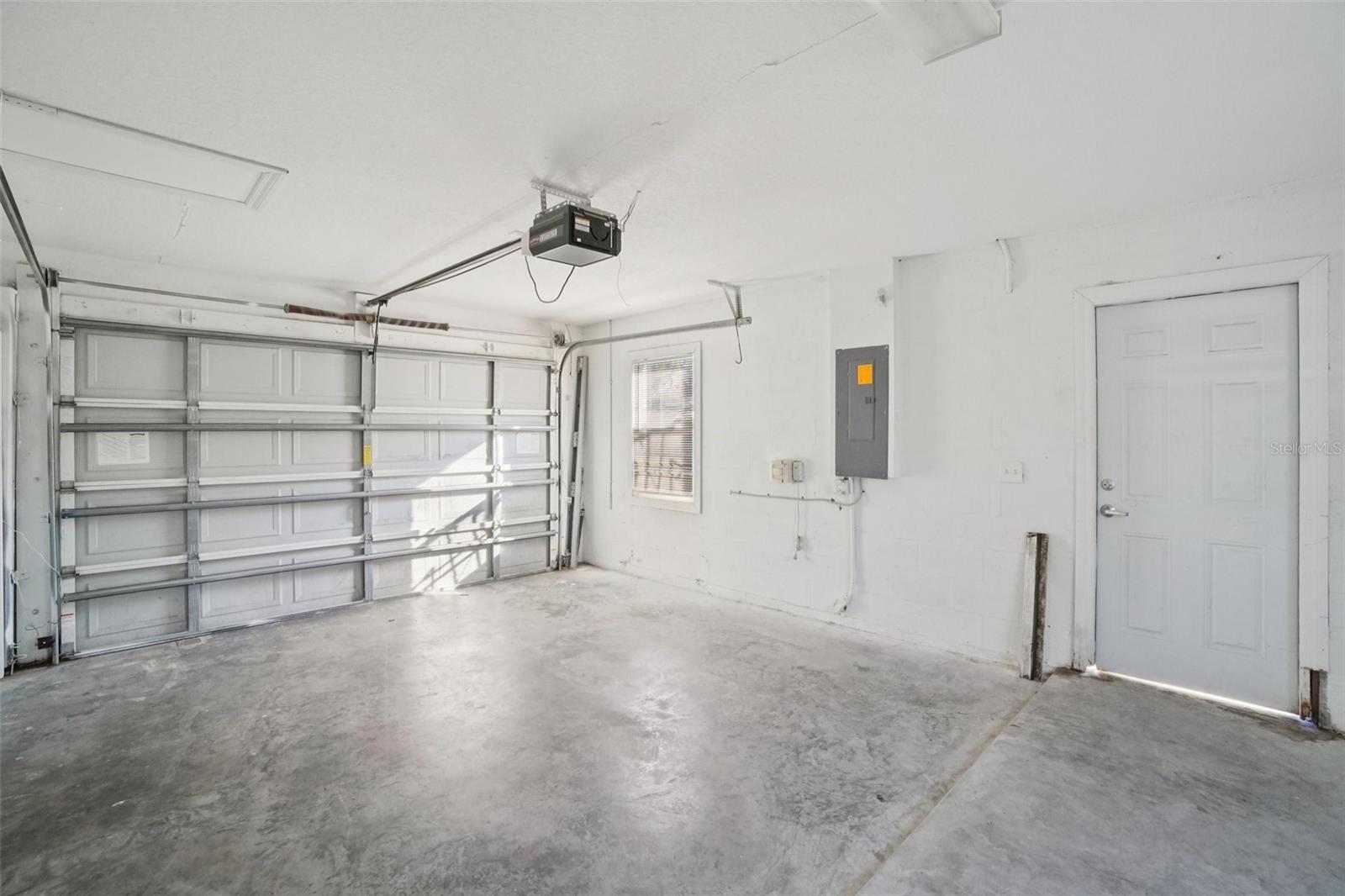 KEYSTONE PARK - Residential