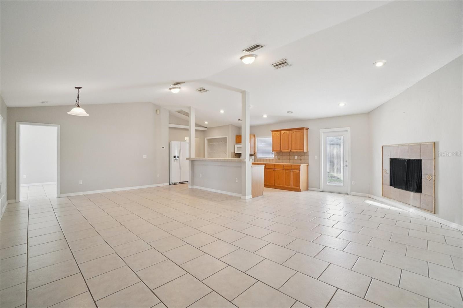 KEYSTONE PARK - Residential