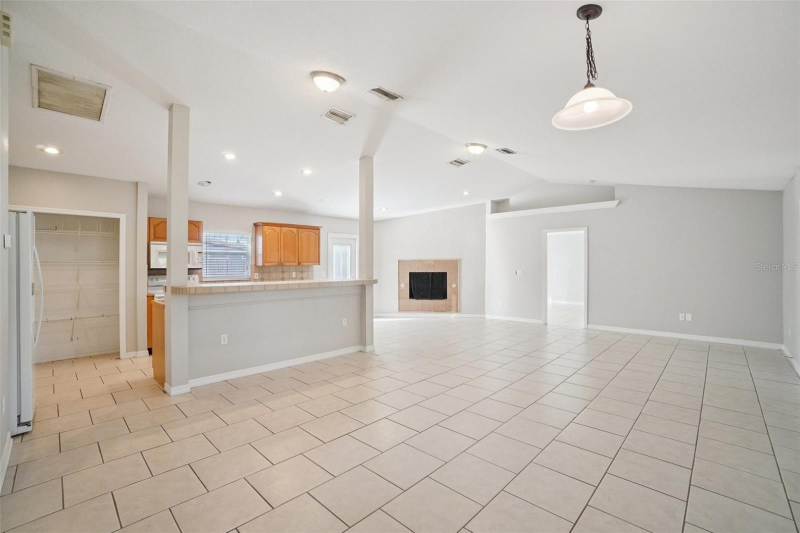 KEYSTONE PARK - Residential