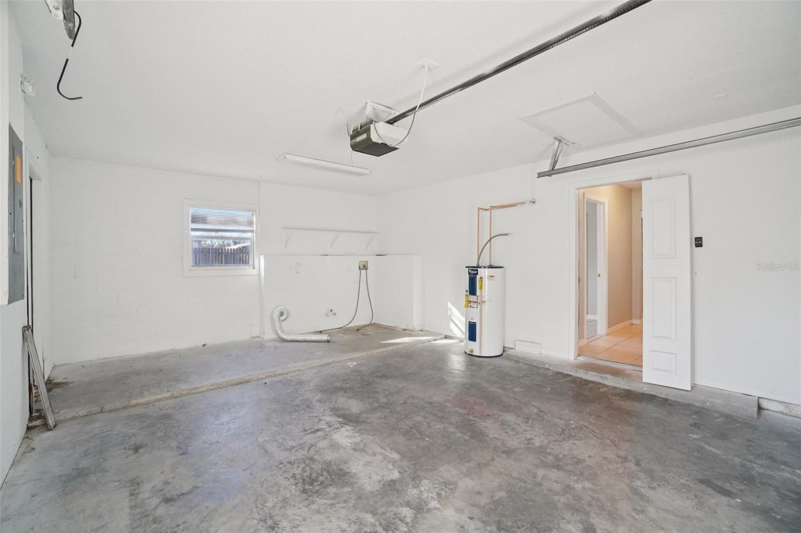 KEYSTONE PARK - Residential