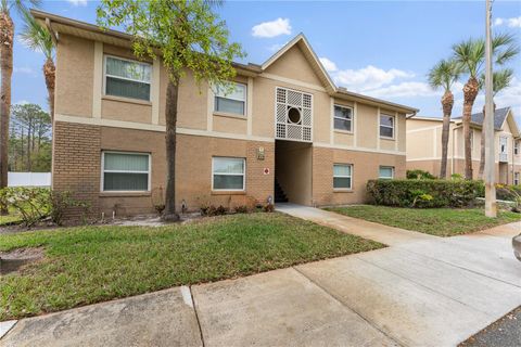 Photo of 9950 Turf Way #4, Orlando, FL 32837 (MLS # S5145706)