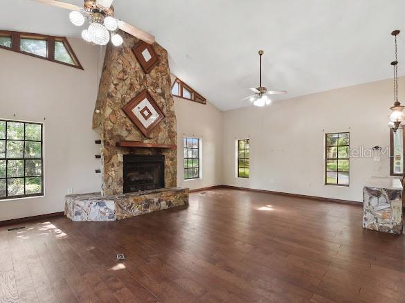 960 LAKE COVE TRAIL