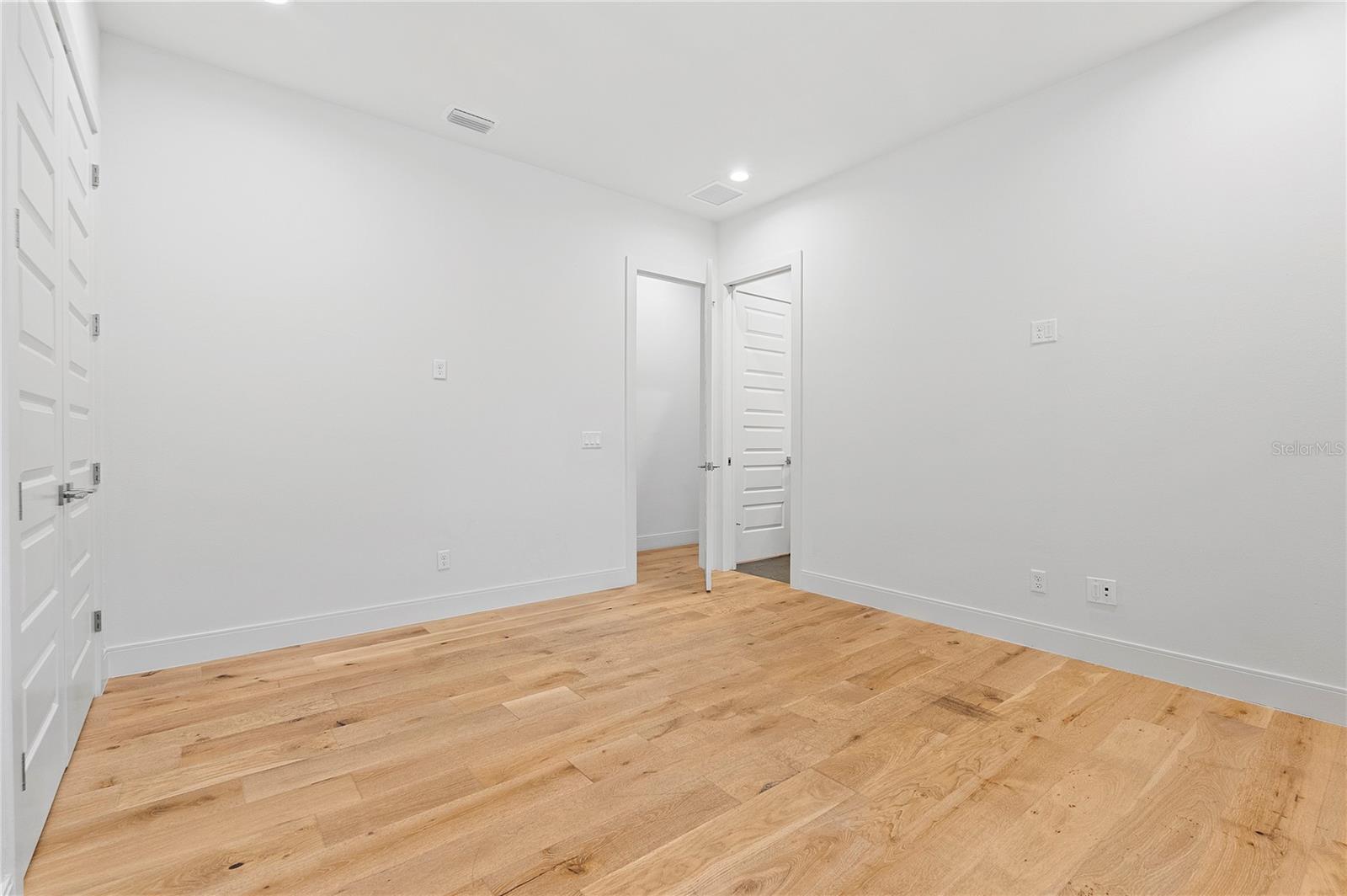 SYLVAN TRAILS - Residential