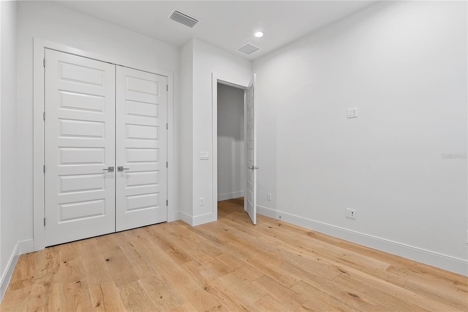 SYLVAN TRAILS - Residential