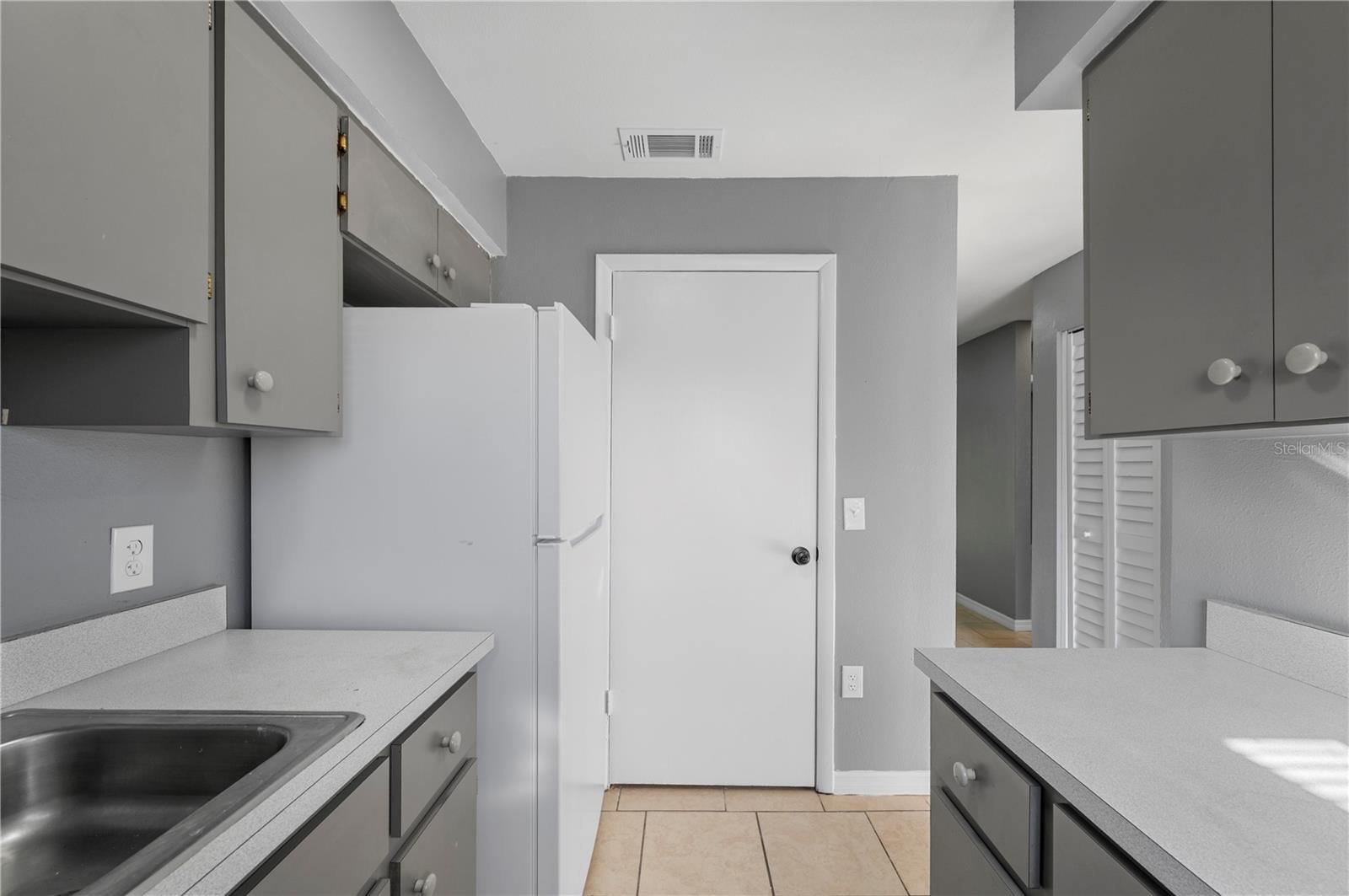 GILCHRISTS EAST END ADD - Residential Income