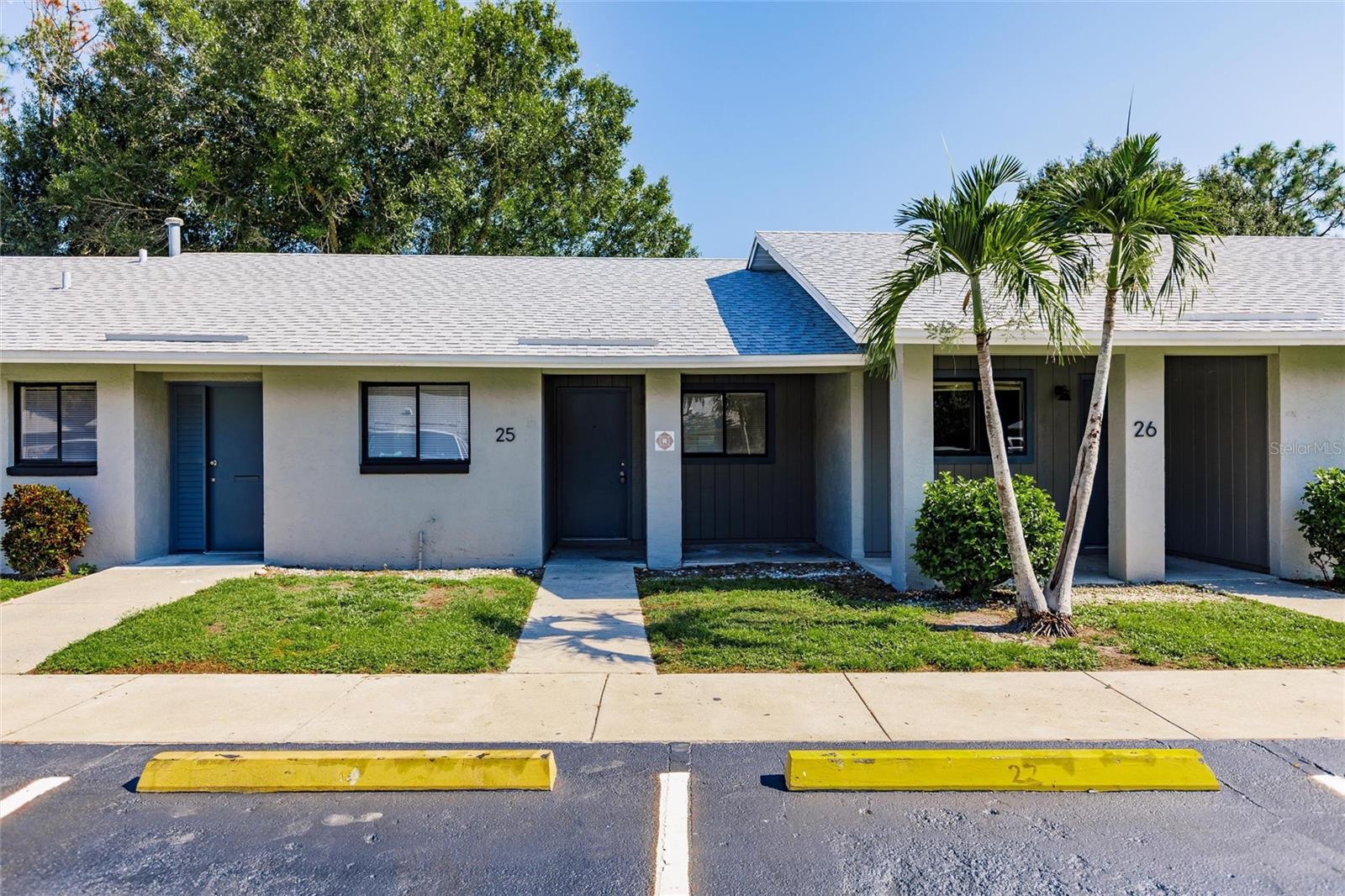 1450 E GIBSON STREET