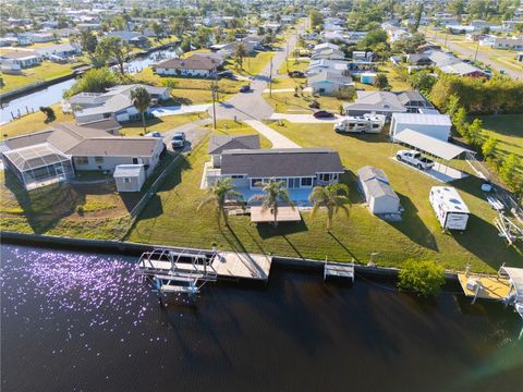 A home in PORT CHARLOTTE