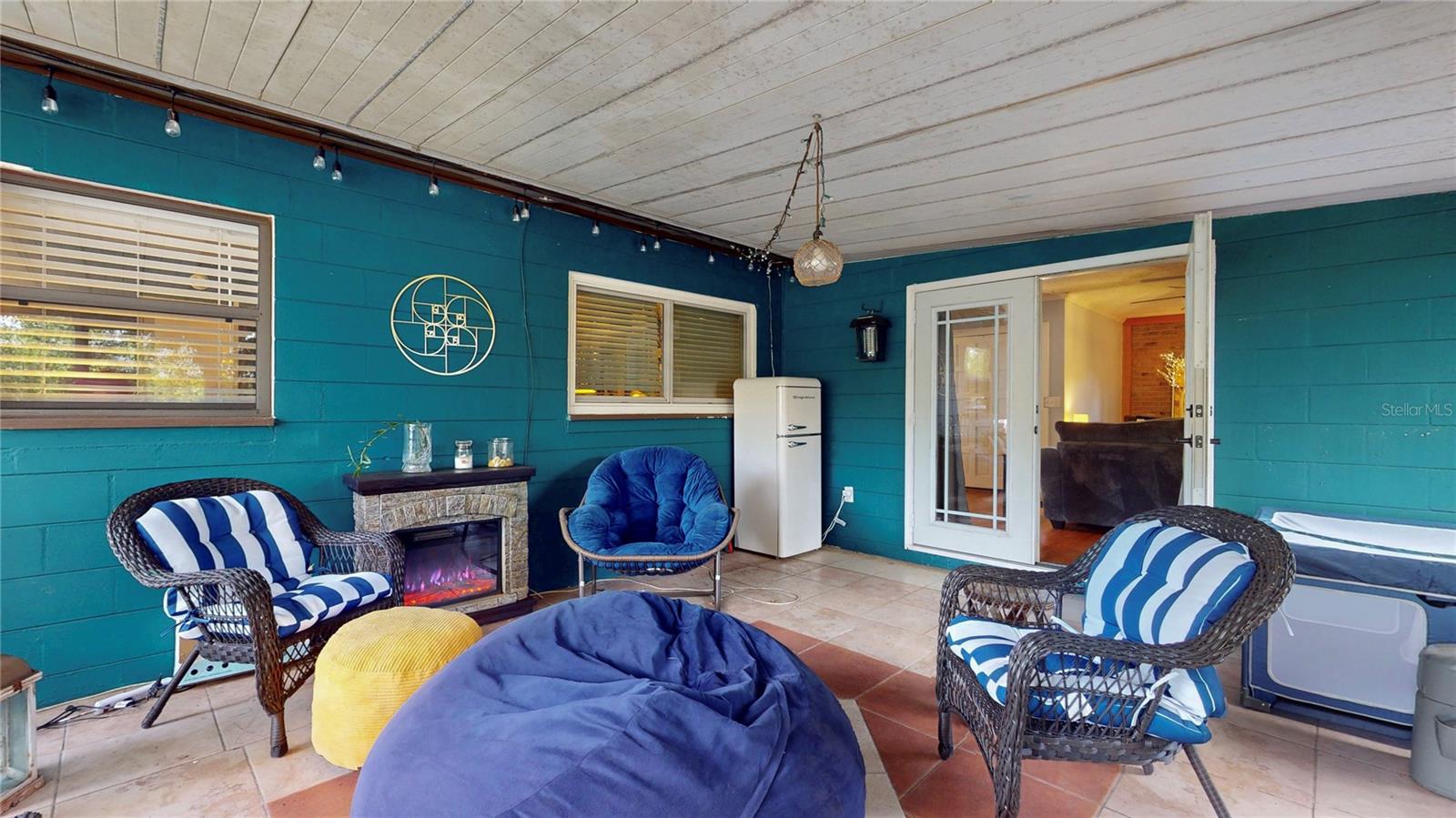 CONDEL GARDENS - Residential