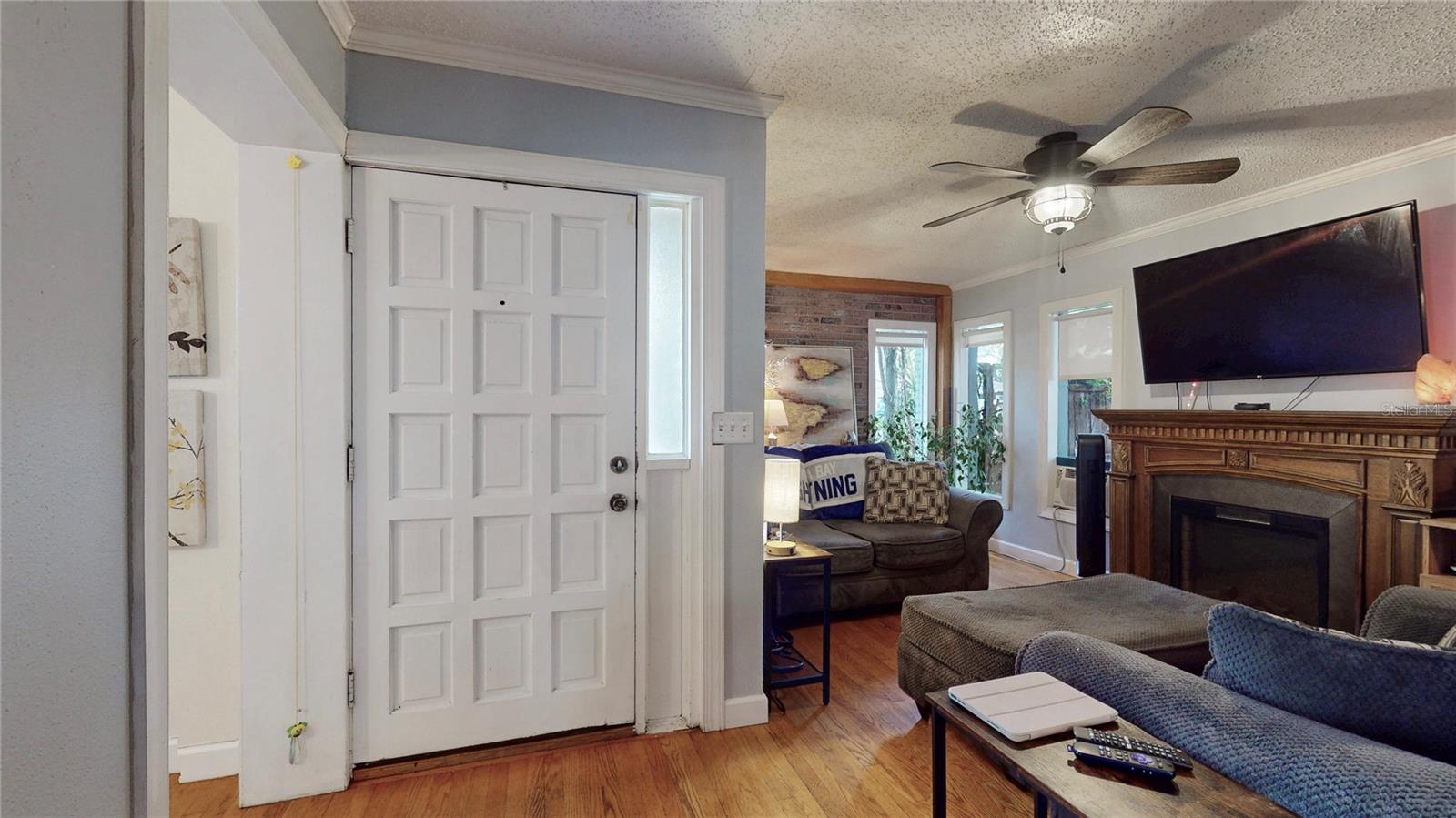 CONDEL GARDENS - Residential