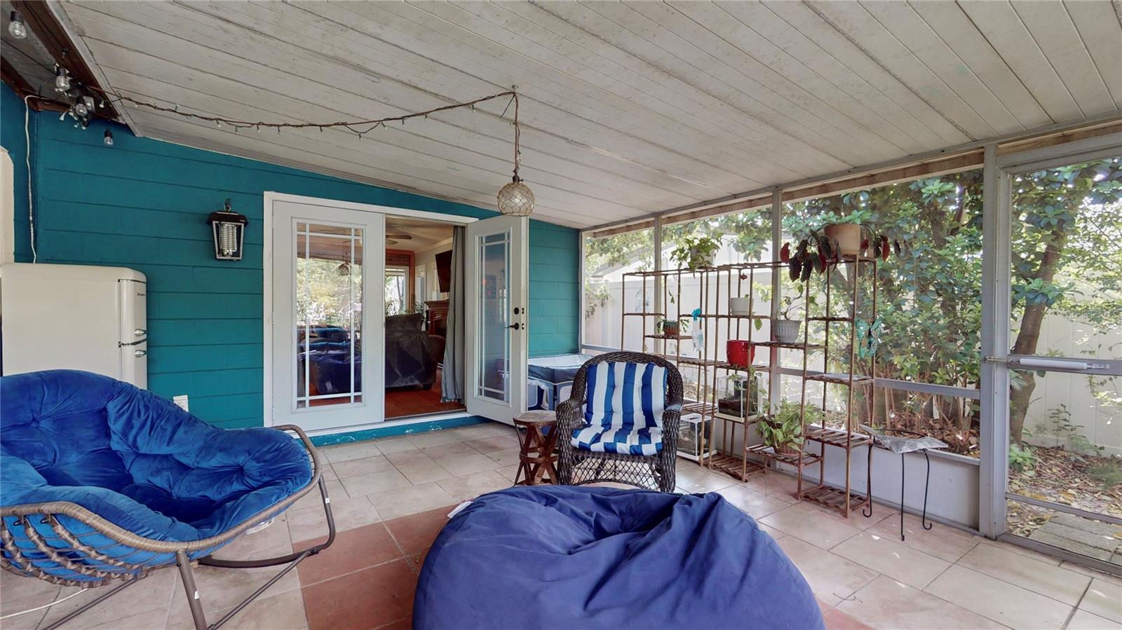 CONDEL GARDENS - Residential