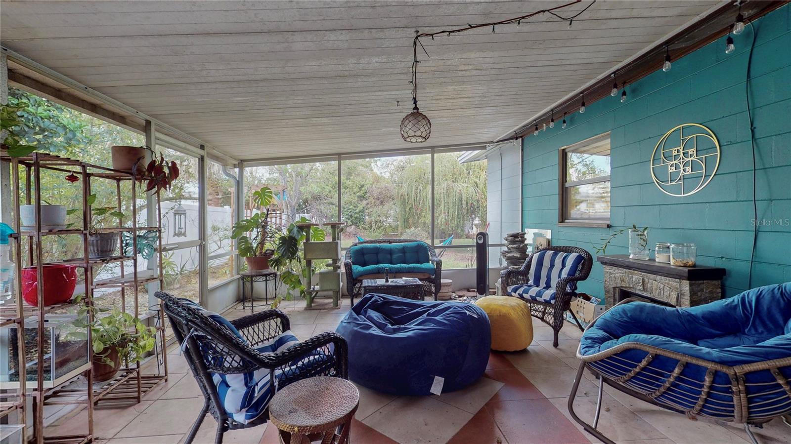 CONDEL GARDENS - Residential