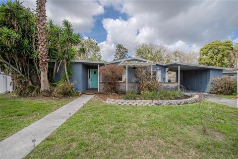 Photo of 3026 Touraine Avenue, Orlando, FL 32812 (MLS # O6390391)