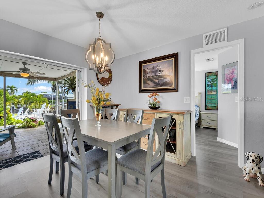 ISLAND PARK - Residential