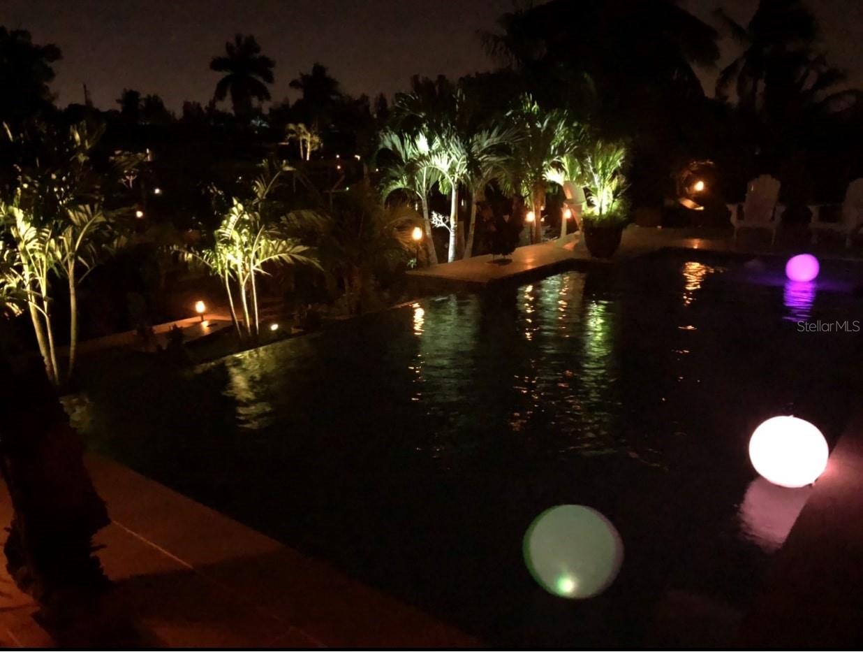 ISLAND PARK - Residential