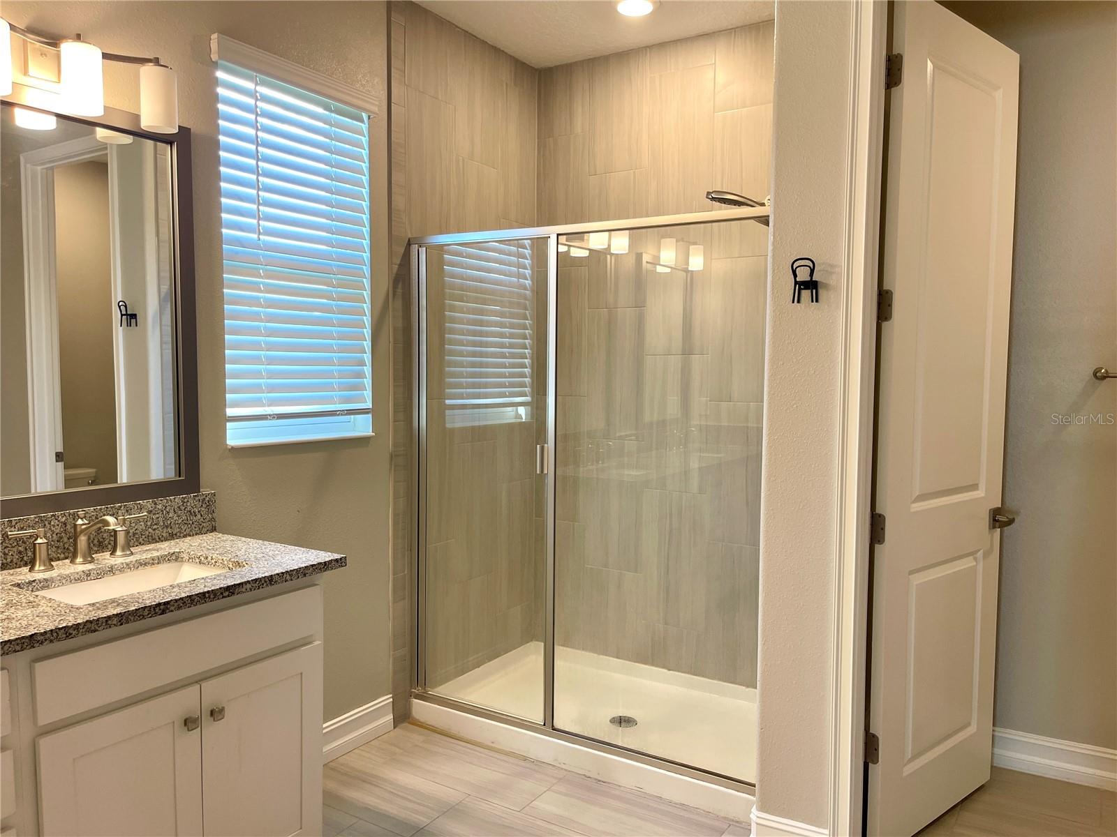ESTANCIA PH 4 - Residential Lease