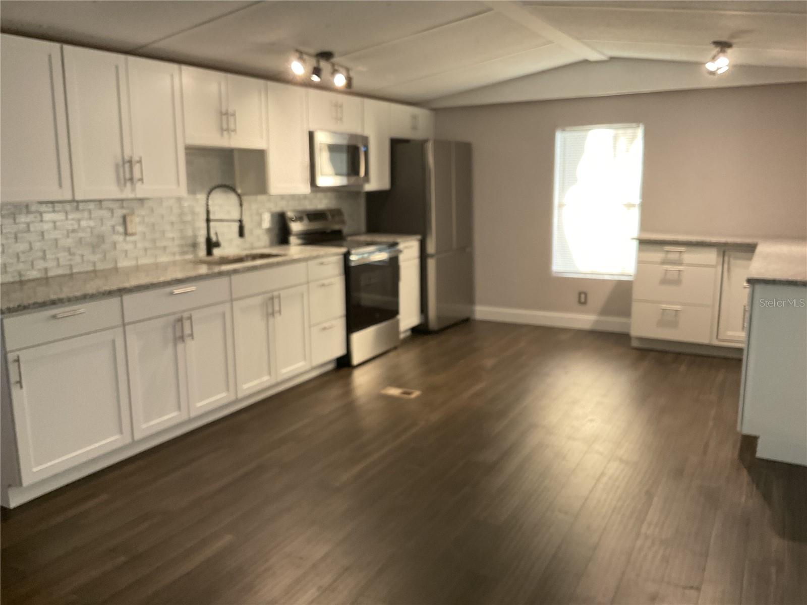 ELLER & HURST ADD 02 - Residential