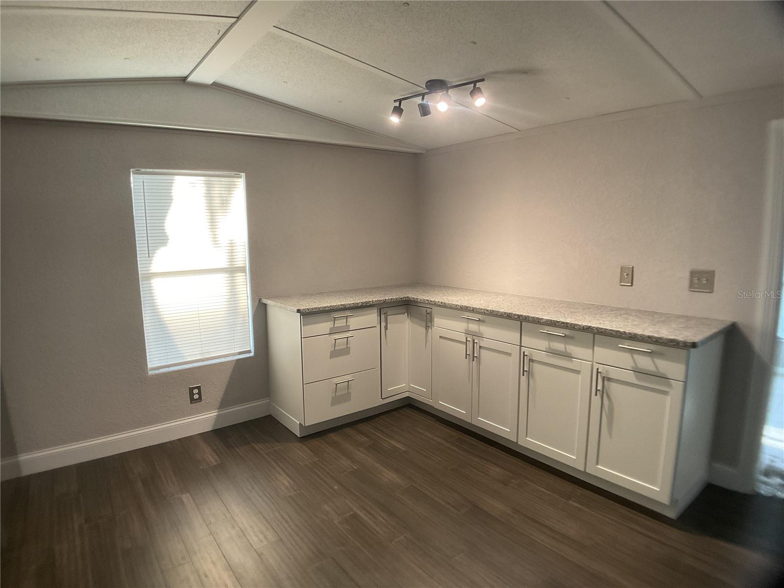 ELLER & HURST ADD 02 - Residential