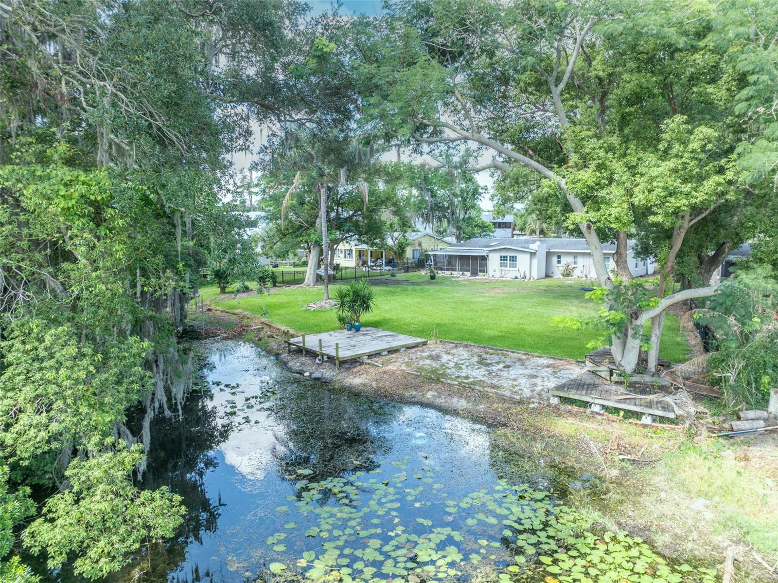 ALBERT LEE RIDGE ADD 02 - Residential