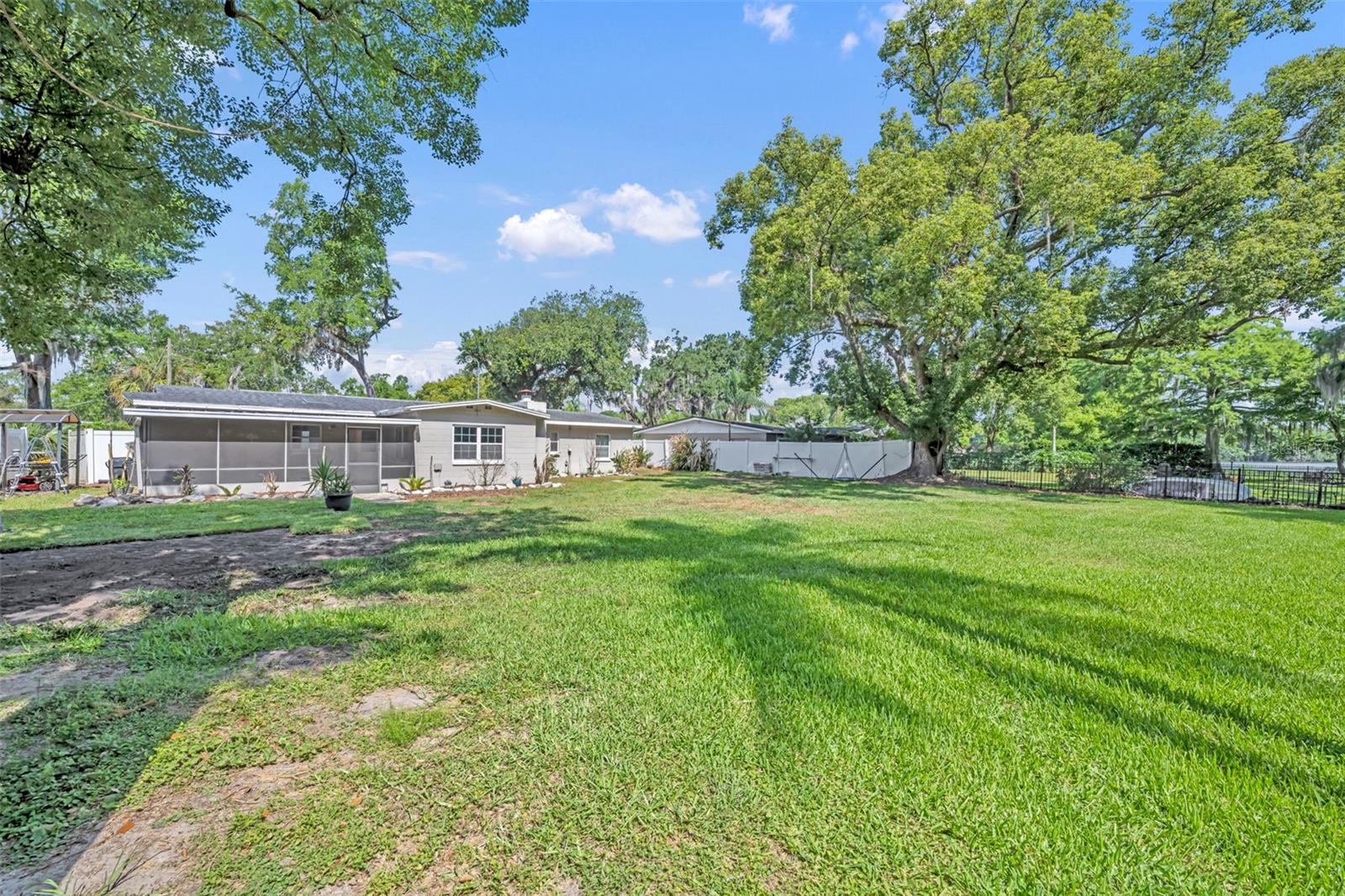 ALBERT LEE RIDGE ADD 02 - Residential