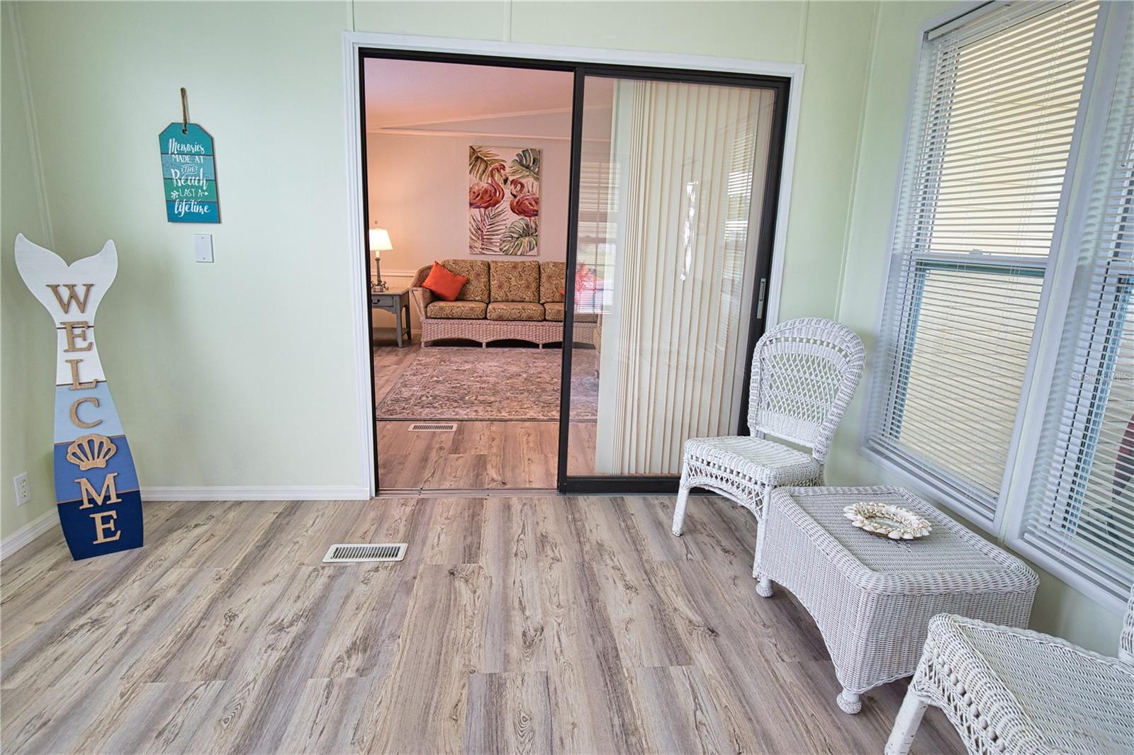 LA CASA MHP CO-OP - Residential