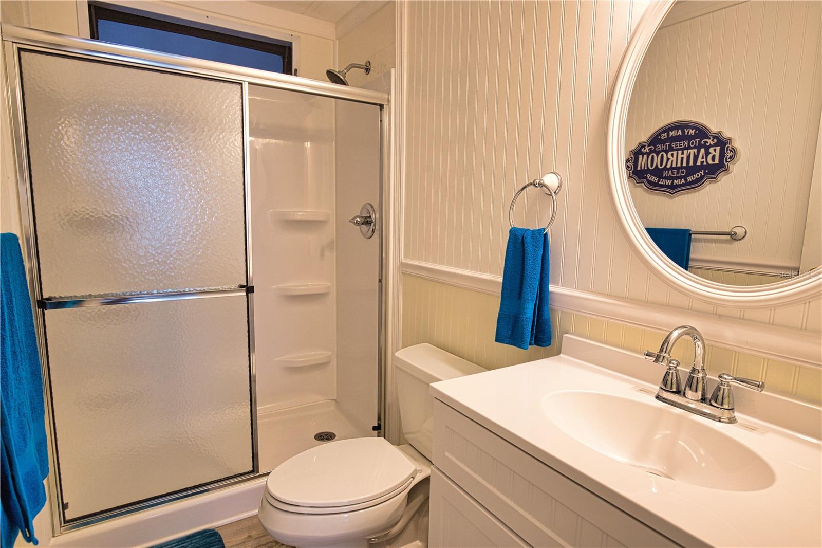 LA CASA MHP CO-OP - Residential