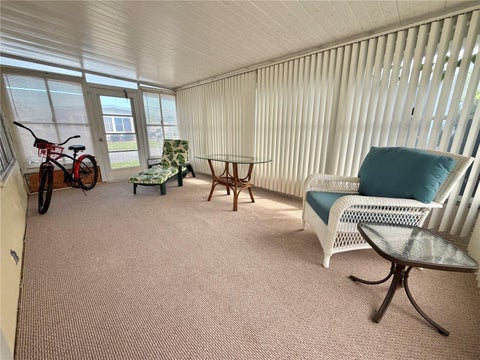 Tiny photo for 113 Pyracantha Lane, Leesburg, FL 34748 (MLS # G5118499)