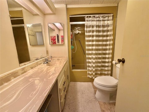 Tiny photo for 113 Pyracantha Lane, Leesburg, FL 34748 (MLS # G5118499)