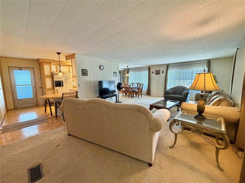Tiny photo for 113 Pyracantha Lane, Leesburg, FL 34748 (MLS # G5118499)