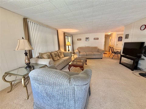 Tiny photo for 113 Pyracantha Lane, Leesburg, FL 34748 (MLS # G5118499)