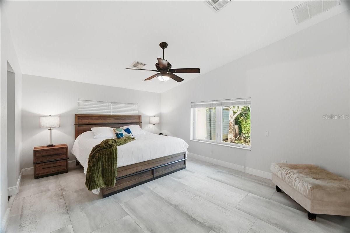 NATOMA PARK - Residential