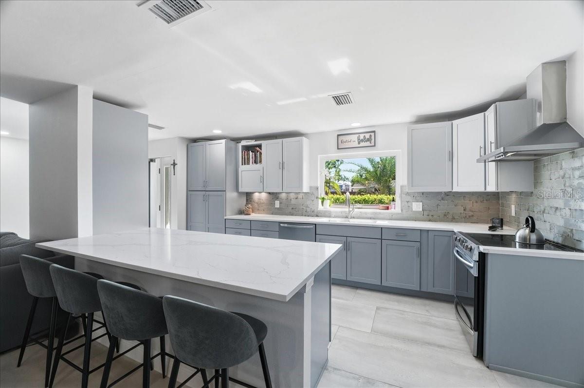 NATOMA PARK - Residential