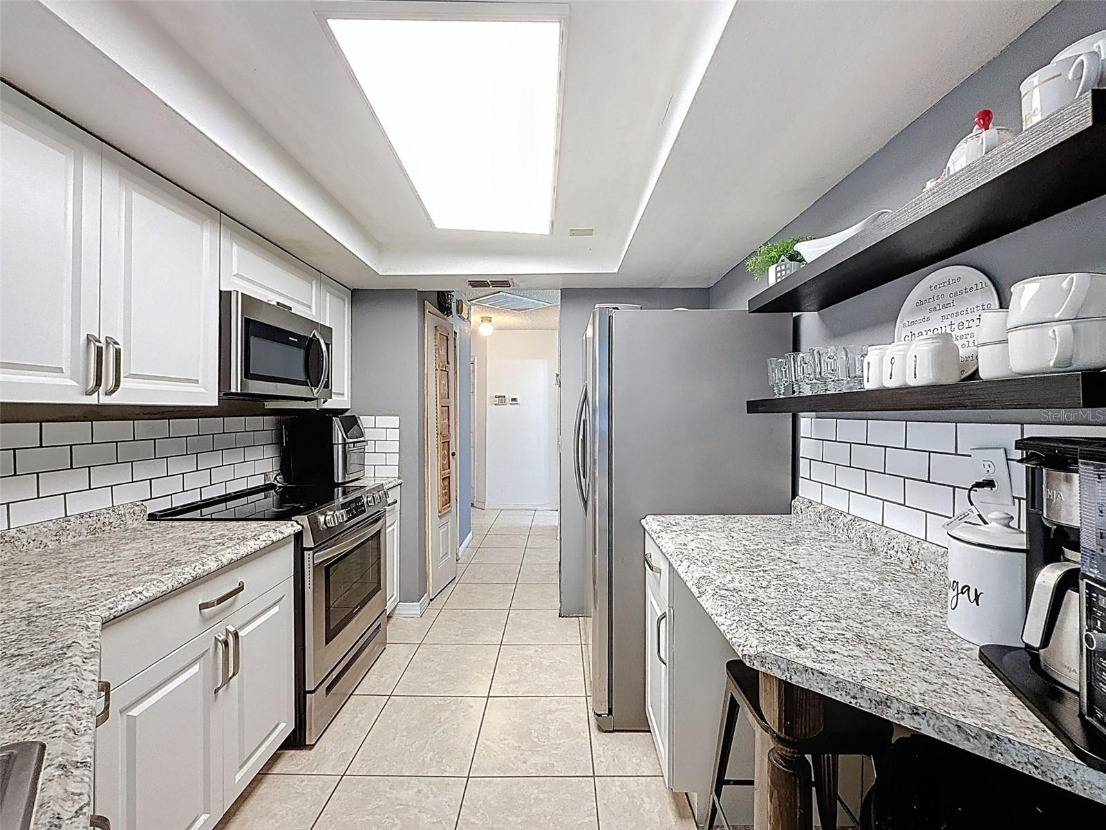 SPRING HILL - Residential