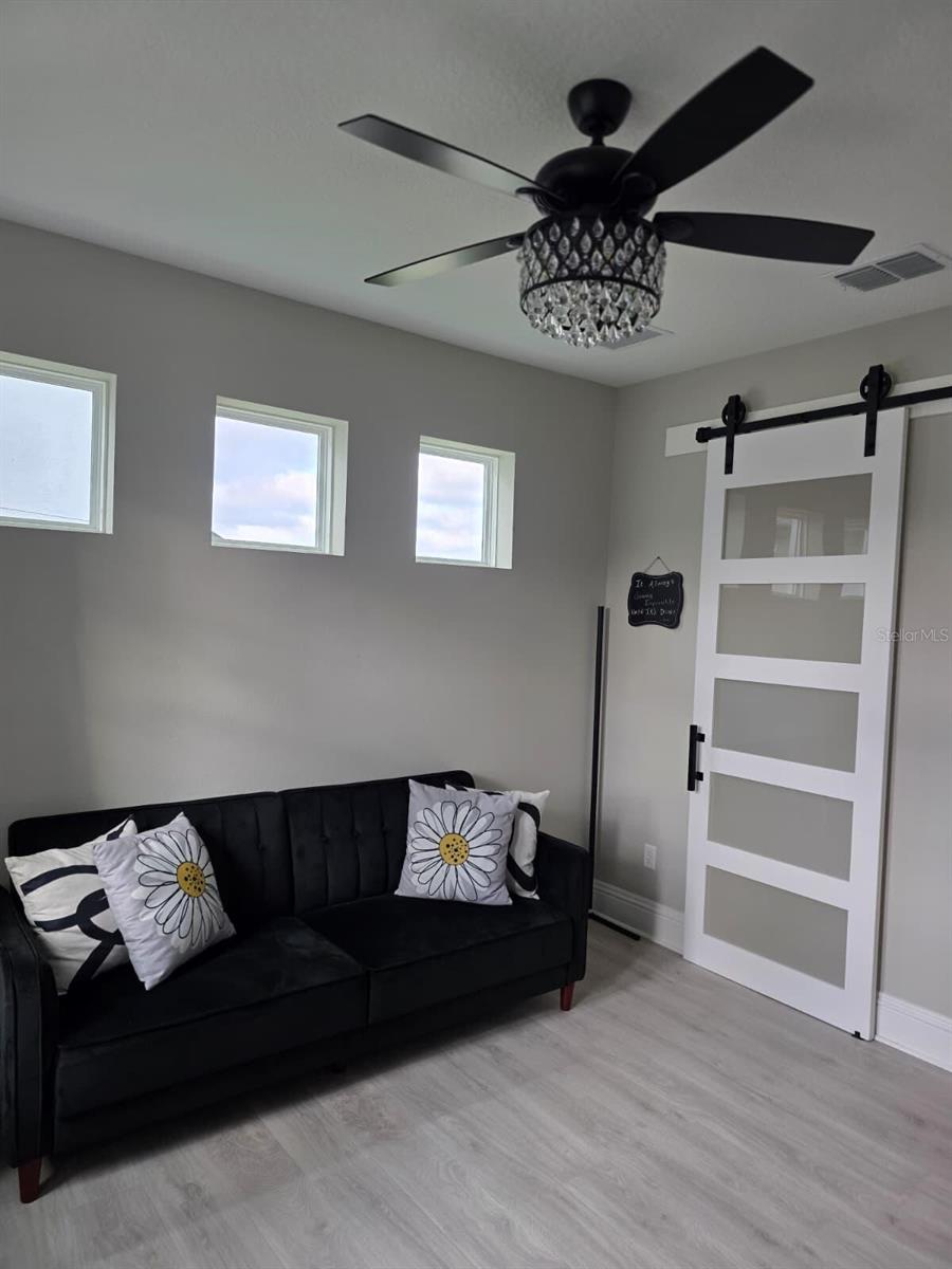 WHISPERING OAKS PRESERVE PH 1 - Residential