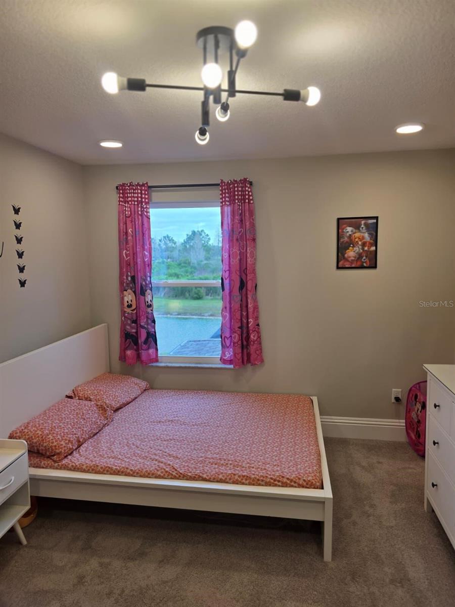 WHISPERING OAKS PRESERVE PH 1 - Residential