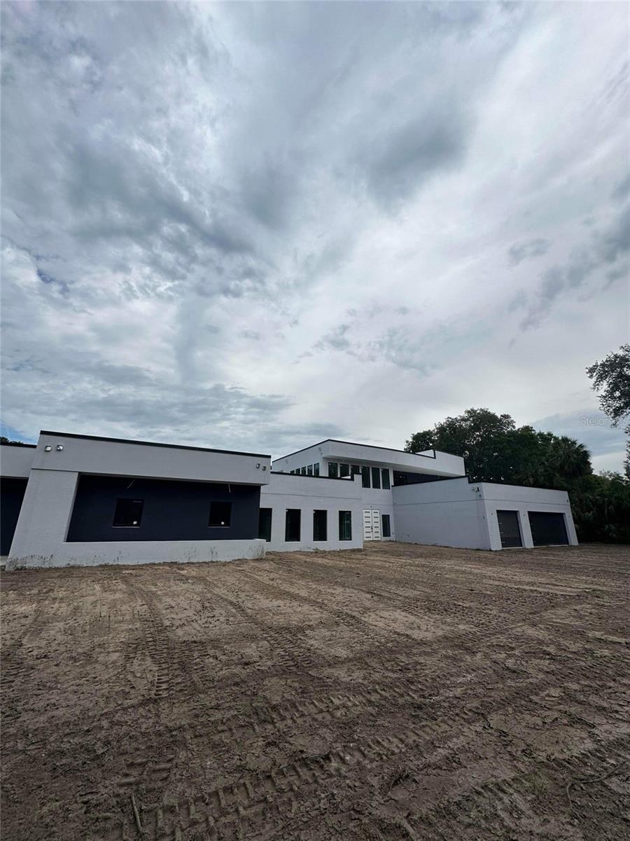 2518 SUNSET LANE