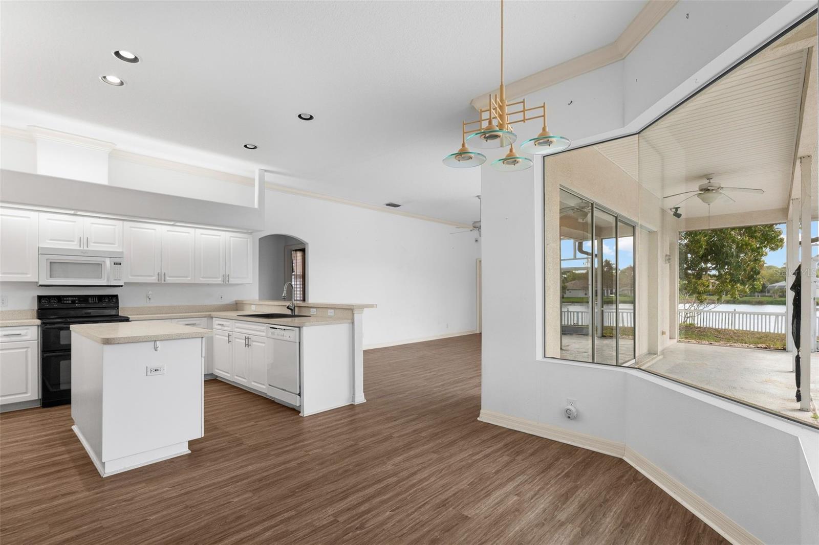 RIVER WOODS PH II - Residential