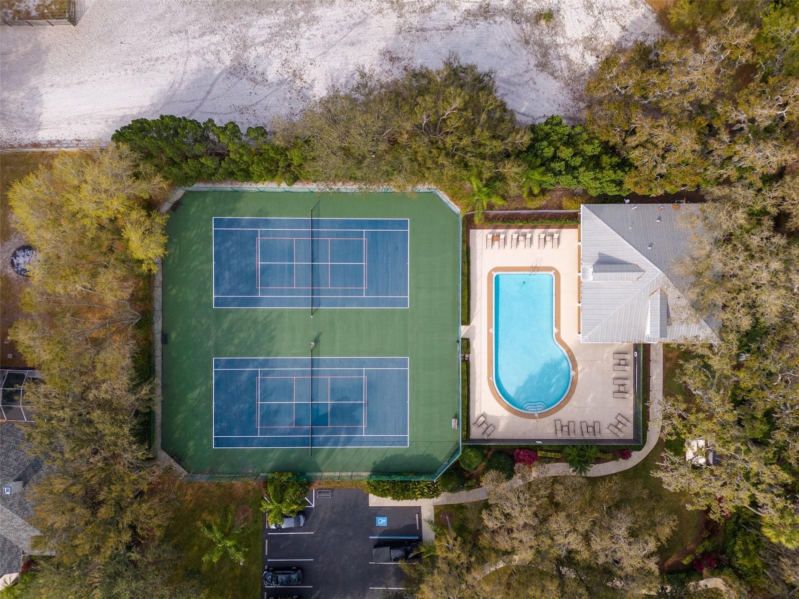 RIVER WOODS PH II - Residential