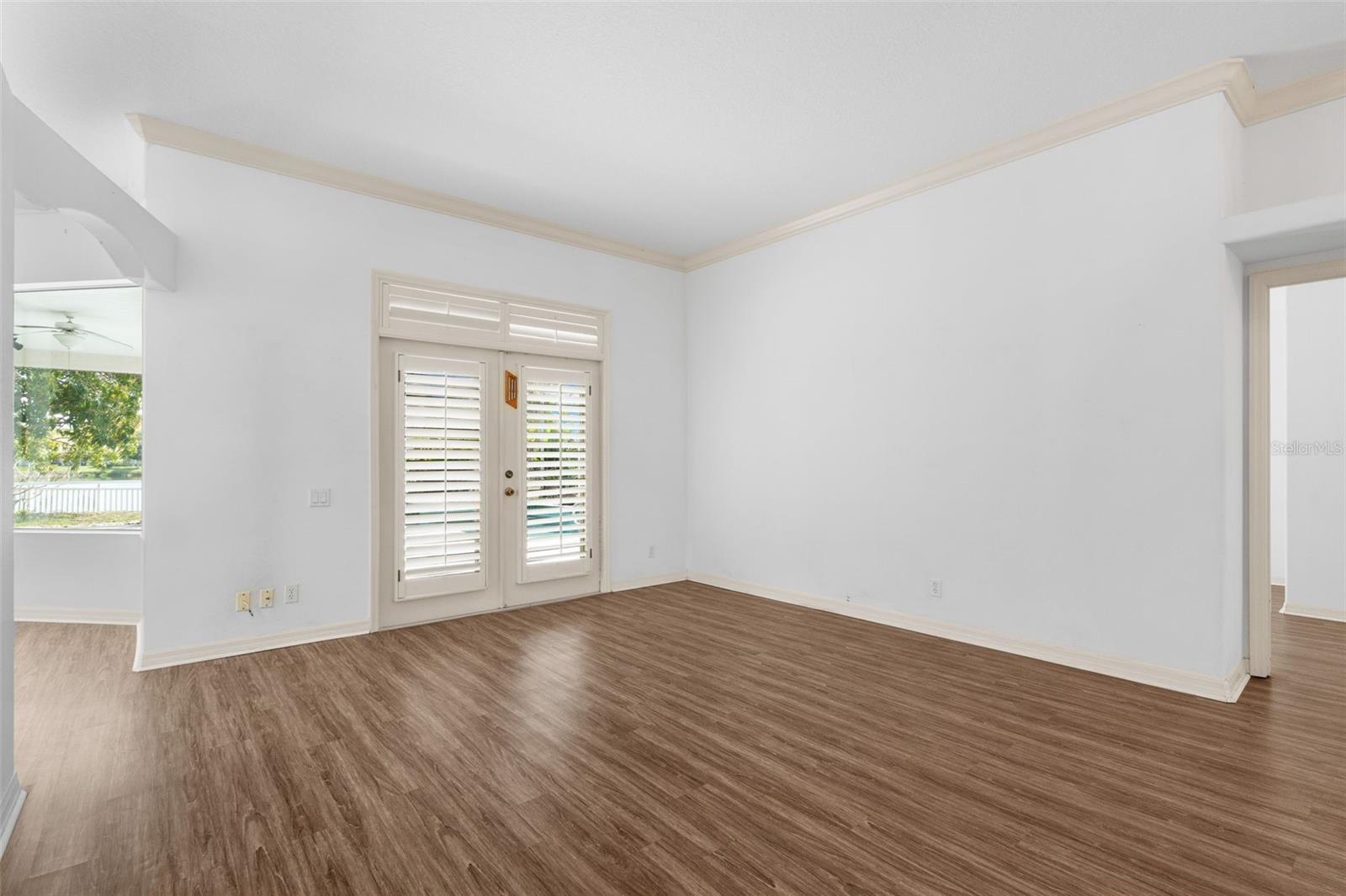 RIVER WOODS PH II - Residential