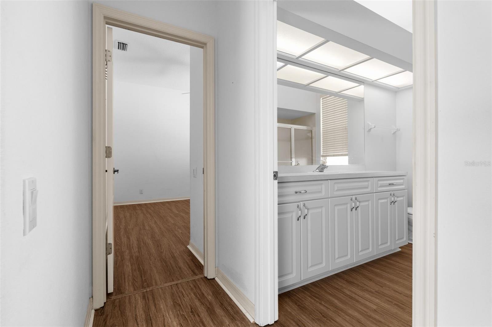 RIVER WOODS PH II - Residential