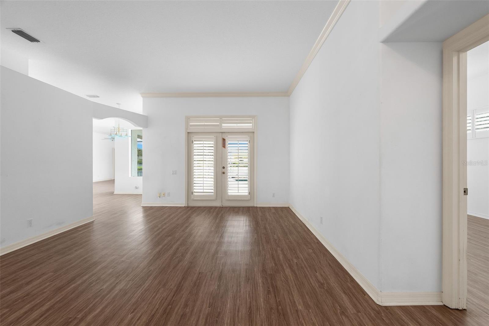 RIVER WOODS PH II - Residential