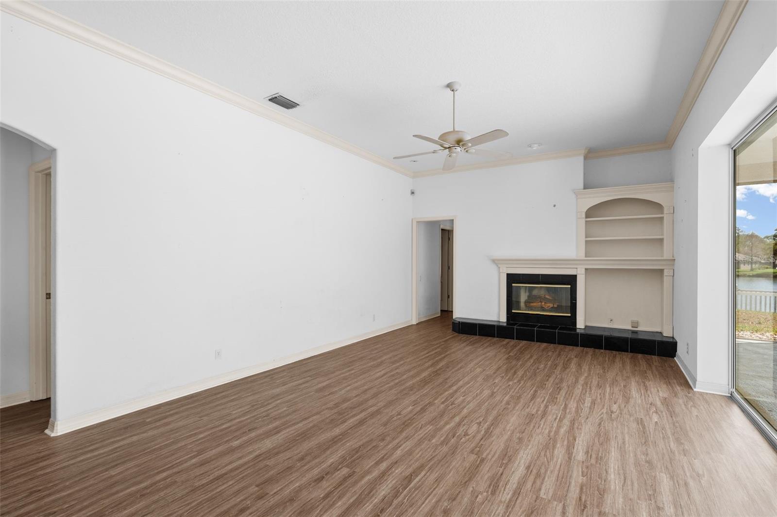 RIVER WOODS PH II - Residential