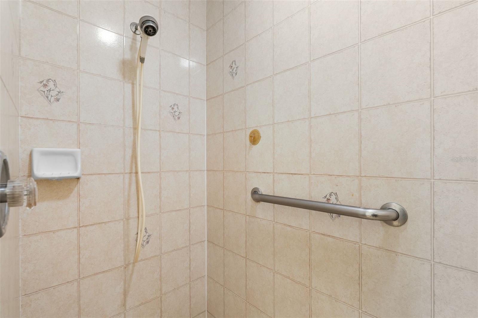 RIVER WOODS PH II - Residential