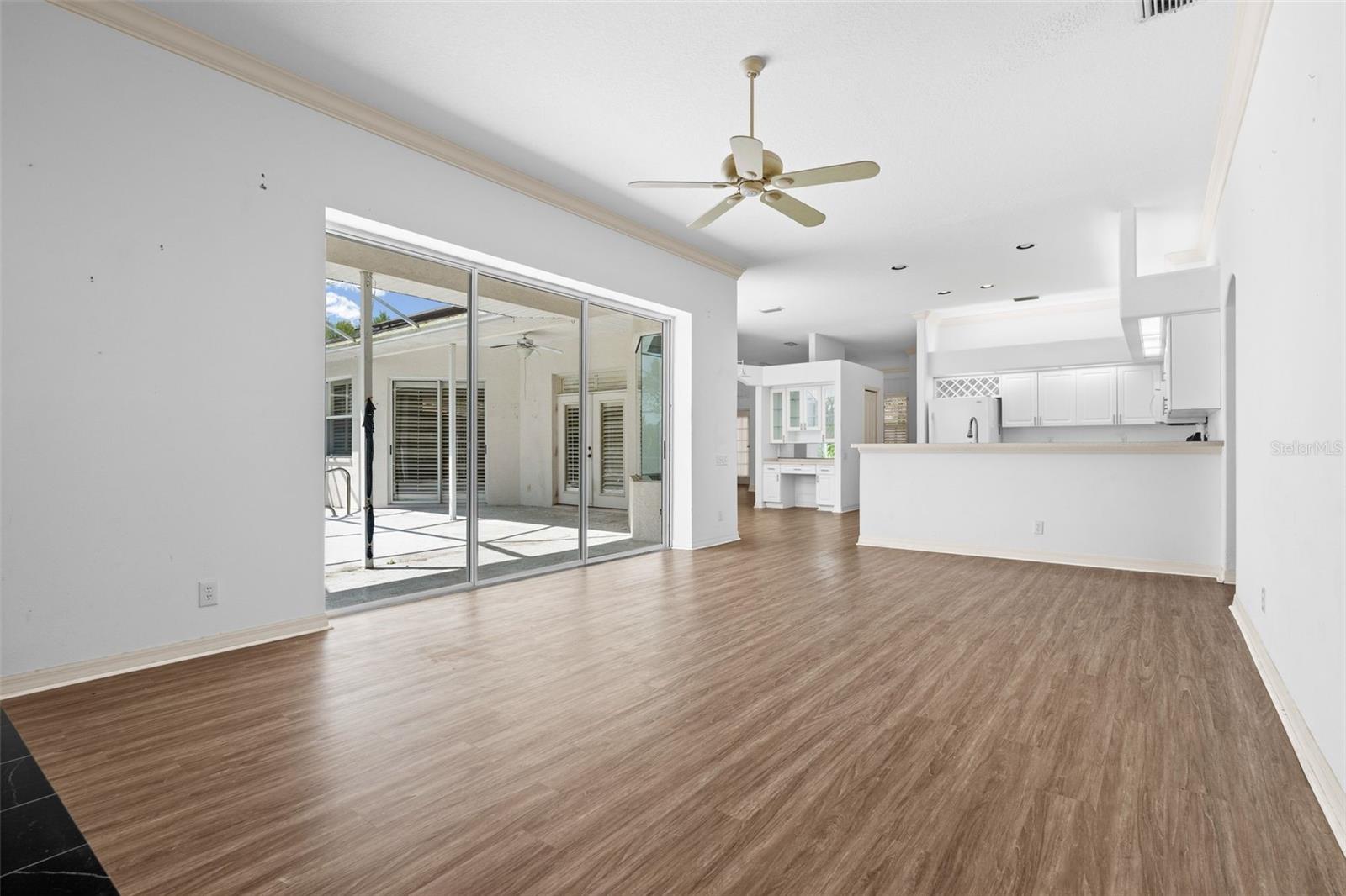 RIVER WOODS PH II - Residential