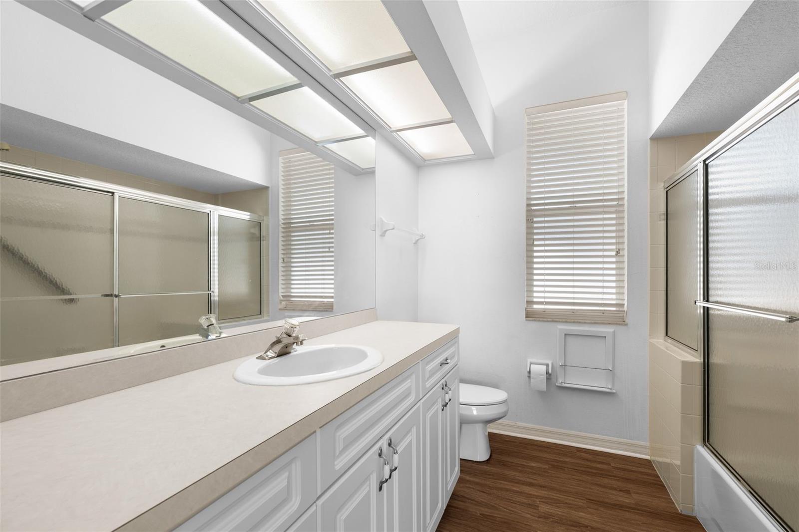 RIVER WOODS PH II - Residential