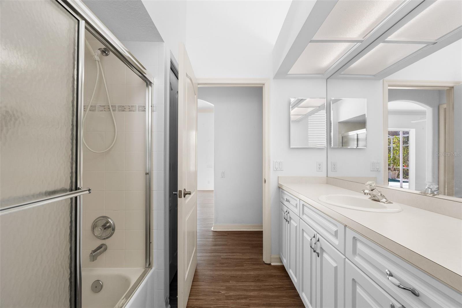 RIVER WOODS PH II - Residential