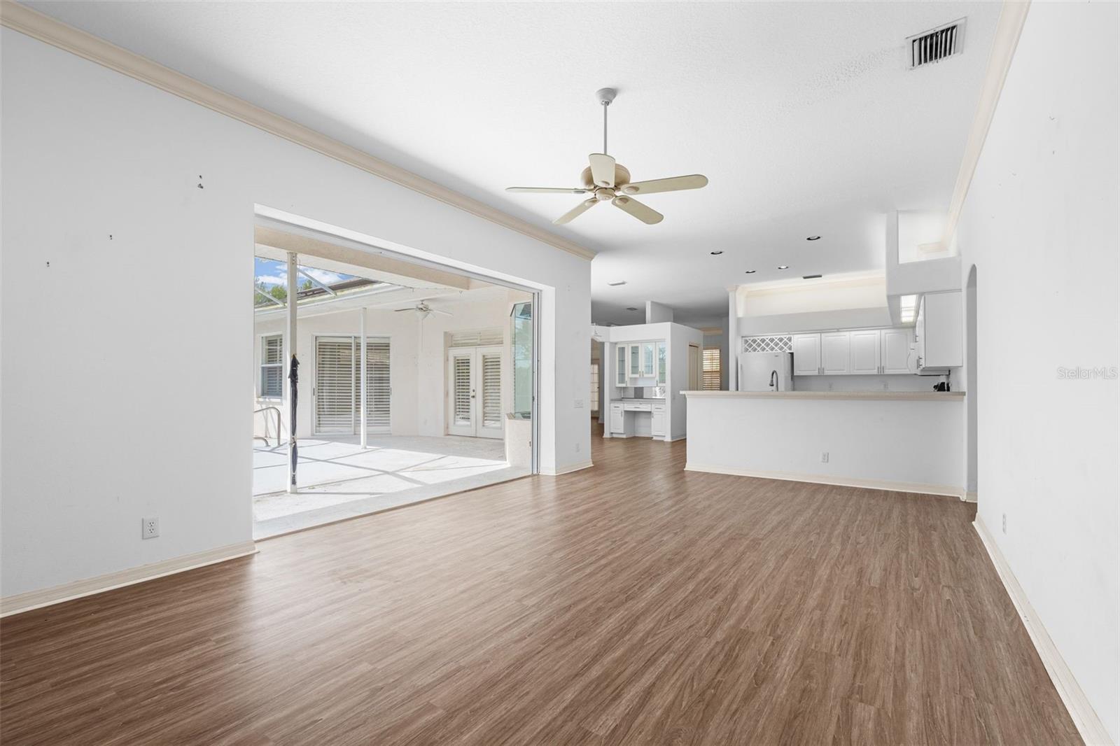 RIVER WOODS PH II - Residential