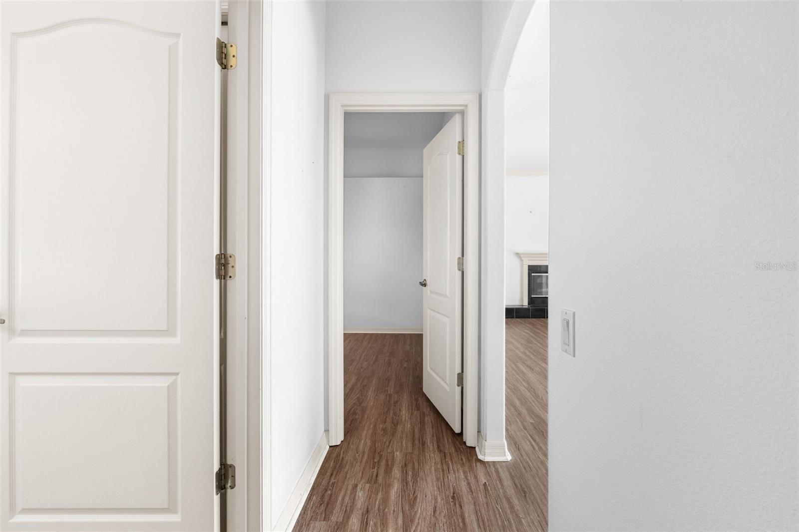 RIVER WOODS PH II - Residential